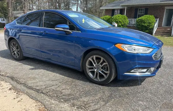 3FA6P0HD7HR183895 2017 FORD FUSION - Image 1
