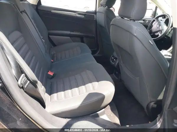 3FA6P0HD7HR190233 2017 FORD FUSION - Image 8