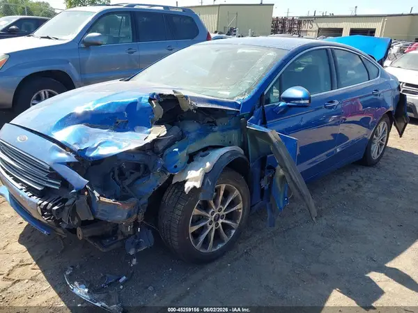 3FA6P0HD7HR194377 2017 FORD FUSION - Image 2