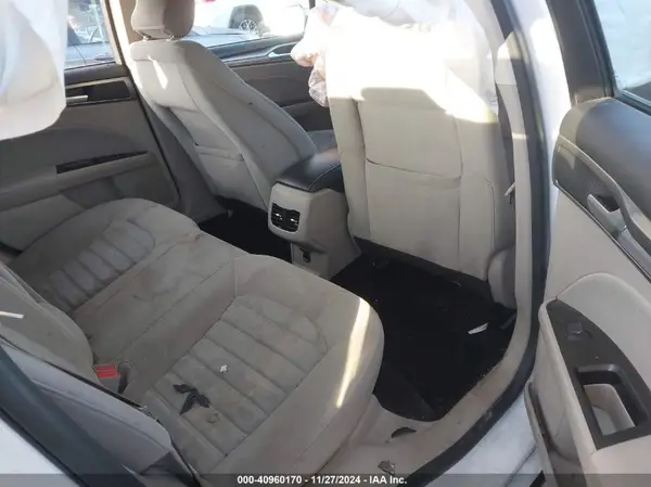 3FA6P0HD7HR195853 2017 FORD FUSION - Image 8