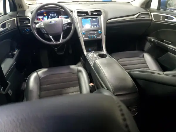 3FA6P0HD7HR198008 2017 FORD FUSION - Image 8