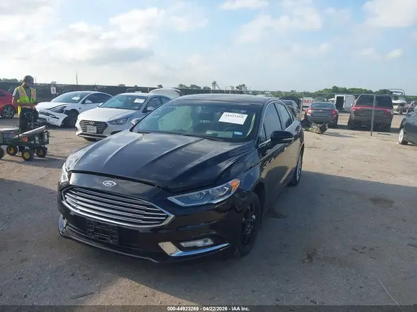 3FA6P0HD7HR228608 2017 FORD FUSION - Image 2