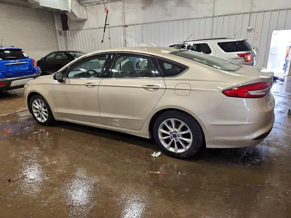 3FA6P0HD7HR250589 2017 FORD FUSION - Image 2