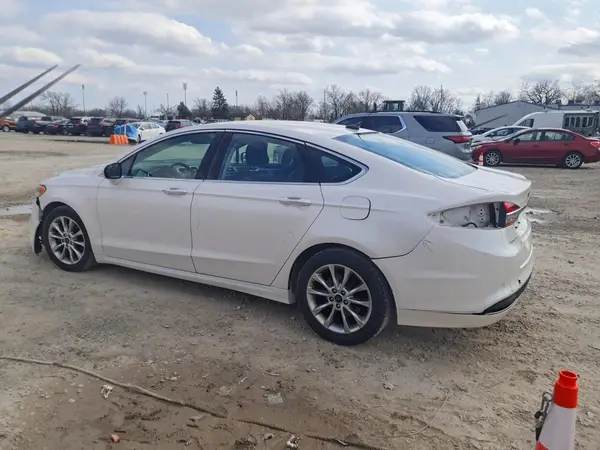3FA6P0HD7HR251385 2017 FORD FUSION - Image 2