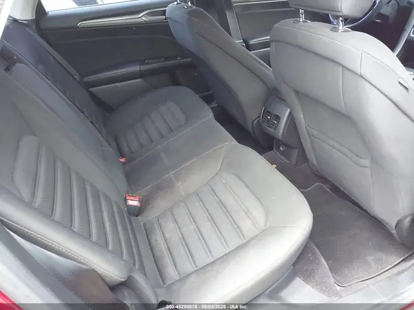 3FA6P0HD7HR262435 2017 FORD FUSION - Image 8