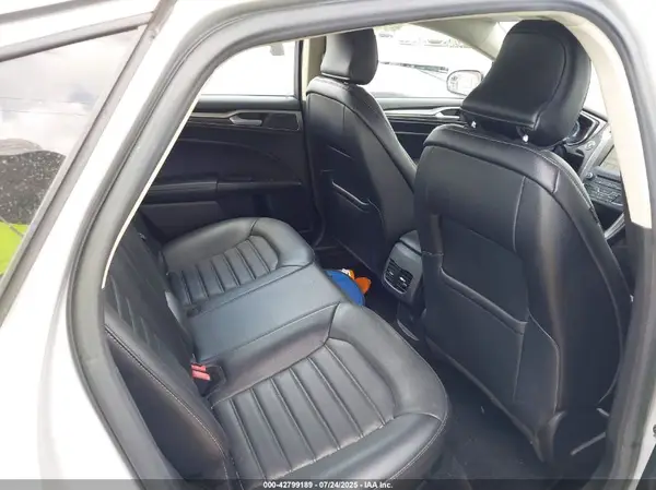 3FA6P0HD7HR263746 2017 FORD FUSION - Image 8