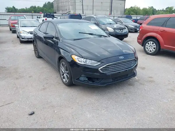 3FA6P0HD7HR273967 2017 FORD FUSION - Image 1
