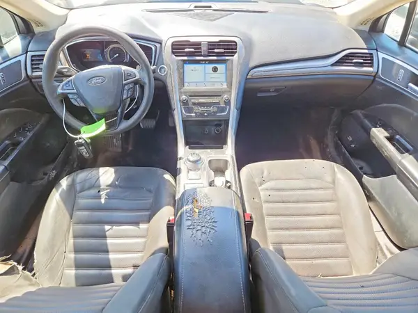 3FA6P0HD7HR274679 2017 FORD FUSION - Image 8