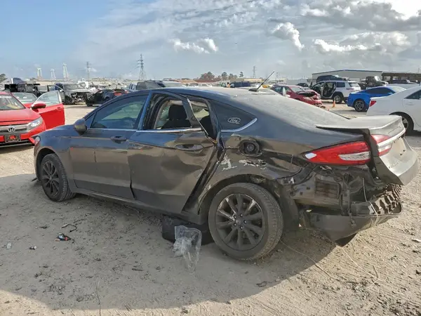 3FA6P0HD7HR277338 2017 FORD FUSION - Image 2