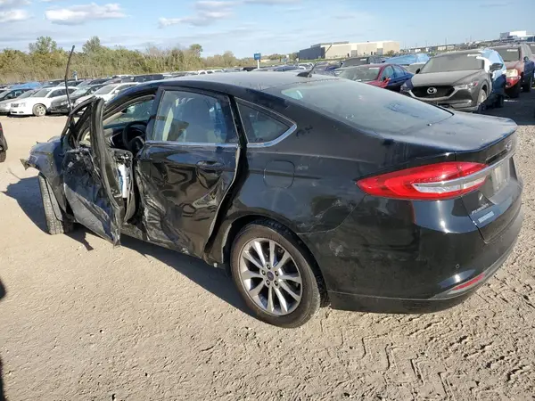 3FA6P0HD7HR283897 2017 FORD FUSION - Image 2