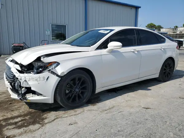 3FA6P0HD7HR292647 2017 FORD FUSION - Image 1