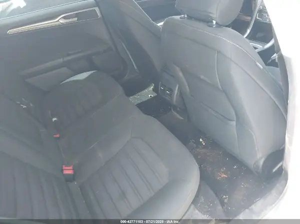 3FA6P0HD7HR305669 2017 FORD FUSION - Image 8