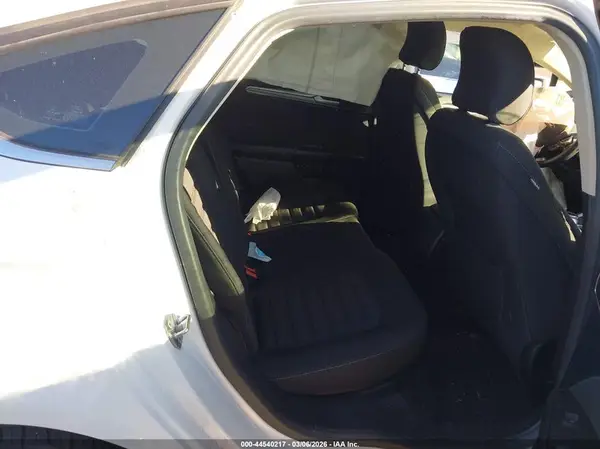 3FA6P0HD7HR306367 2017 FORD FUSION - Image 8