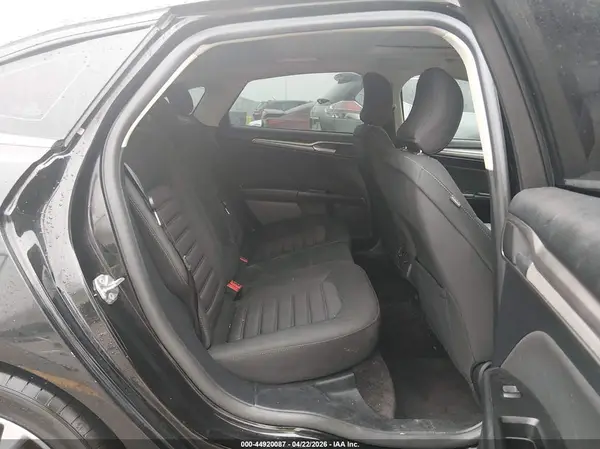 3FA6P0HD7HR309155 2017 FORD FUSION - Image 8