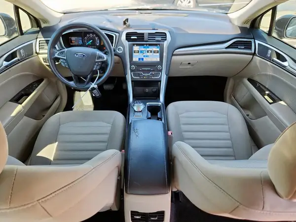 3FA6P0HD7HR321998 2017 FORD FUSION - Image 8
