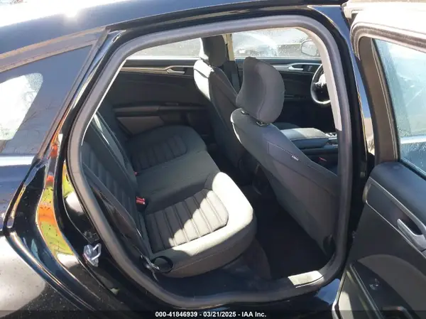 3FA6P0HD7HR322696 2017 FORD FUSION - Image 8