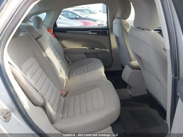 3FA6P0HD7HR331401 2017 FORD FUSION - Image 8