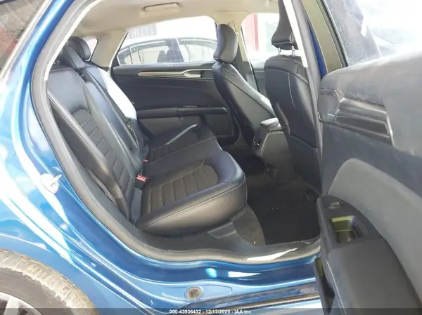 3FA6P0HD7HR347159 2017 FORD FUSION - Image 8