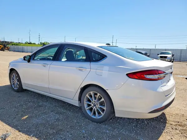 3FA6P0HD7HR364592 2017 FORD FUSION - Image 2
