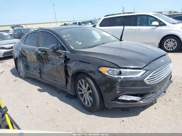 3FA6P0HD7HR365998 2017 FORD FUSION - Image 1