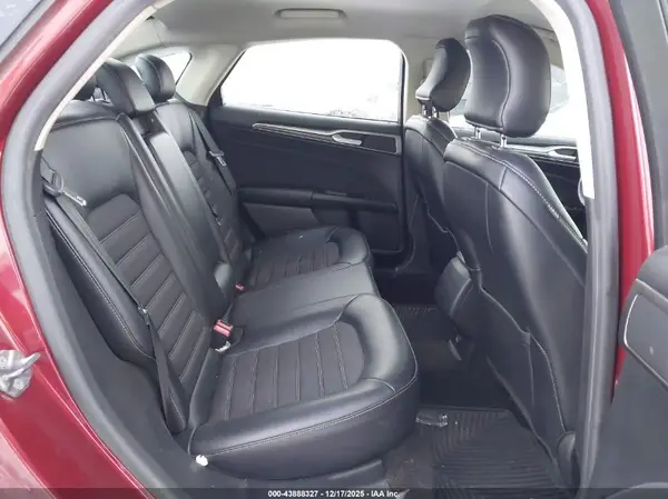 3FA6P0HD7HR378315 2017 FORD FUSION - Image 8