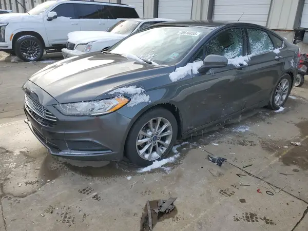 3FA6P0HD7HR392537 2017 FORD FUSION - Image 1