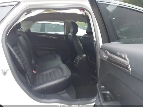 3FA6P0HD7HR407294 2017 FORD FUSION - Image 8