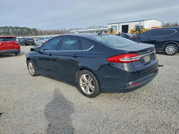 3FA6P0HD7JR117367 2018 FORD FUSION - Image 2