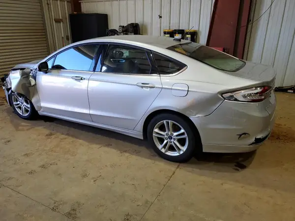 3FA6P0HD7JR117417 2018 FORD FUSION - Image 2