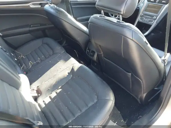 3FA6P0HD7JR126845 2018 FORD FUSION - Image 8