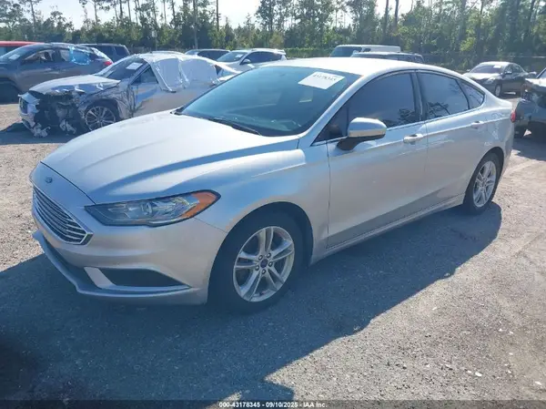 3FA6P0HD7JR135559 2018 FORD FUSION - Image 2
