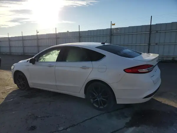 3FA6P0HD7JR144987 2018 FORD FUSION - Image 2