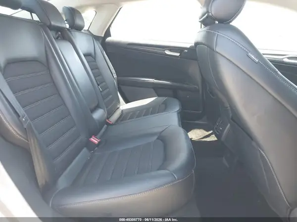 3FA6P0HD7JR145380 2018 FORD FUSION - Image 8