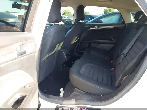 3FA6P0HD7JR158713 2018 FORD FUSION - Image 8