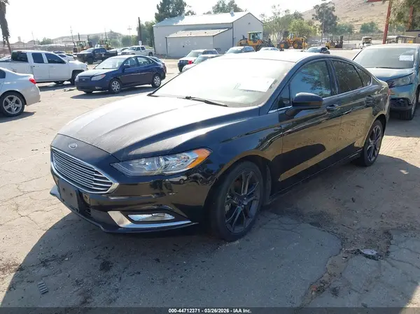 3FA6P0HD7JR161661 2018 FORD FUSION - Image 2