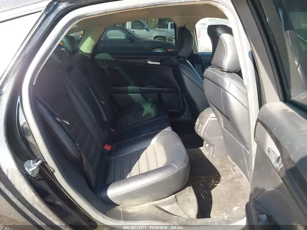 3FA6P0HD7JR161661 2018 FORD FUSION - Image 8