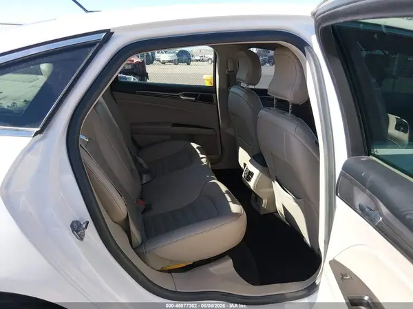 3FA6P0HD7JR171249 2018 FORD FUSION - Image 8