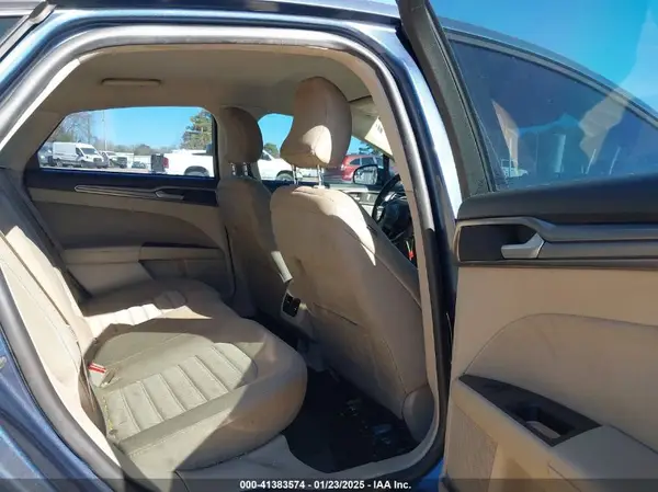 3FA6P0HD7JR186320 2018 FORD FUSION - Image 8