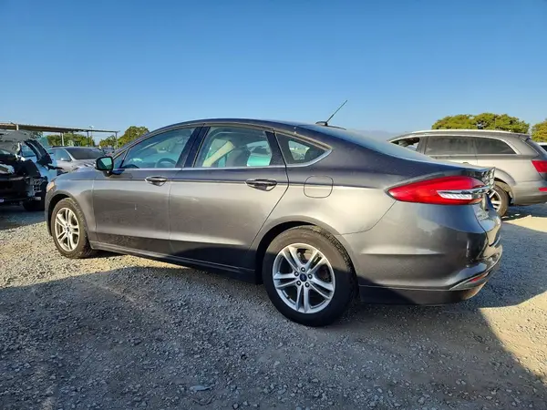 3FA6P0HD7JR189265 2018 FORD FUSION - Image 2