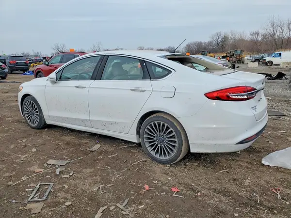 3FA6P0HD7JR195986 2018 FORD FUSION - Image 2