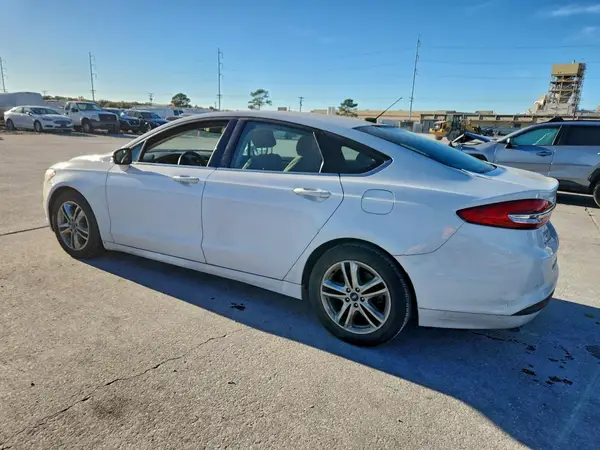 3FA6P0HD7JR197947 2018 FORD FUSION - Image 2
