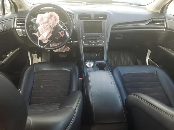 3FA6P0HD7JR199603 2018 FORD FUSION - Image 8