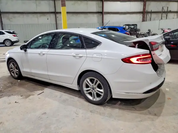 3FA6P0HD7JR202113 2018 FORD FUSION - Image 2