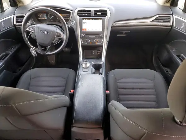 3FA6P0HD7JR211250 2018 FORD FUSION - Image 8