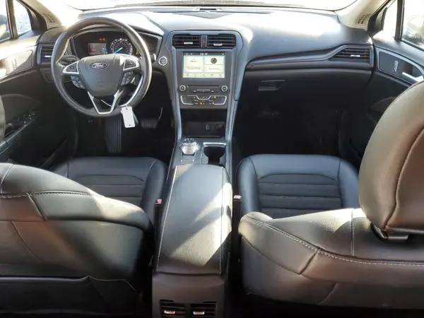 3FA6P0HD7JR213094 2018 FORD FUSION - Image 8