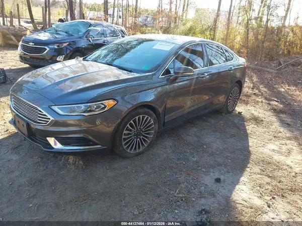 3FA6P0HD7JR213824 2018 FORD FUSION - Image 2