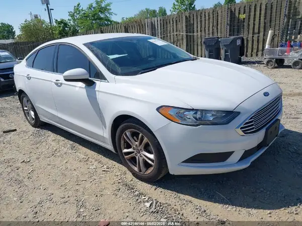 3FA6P0HD7JR216917 2018 FORD FUSION - Image 1