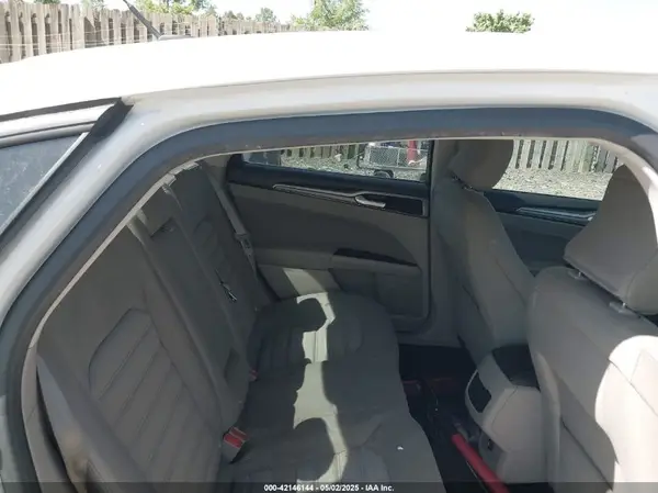 3FA6P0HD7JR216917 2018 FORD FUSION - Image 8