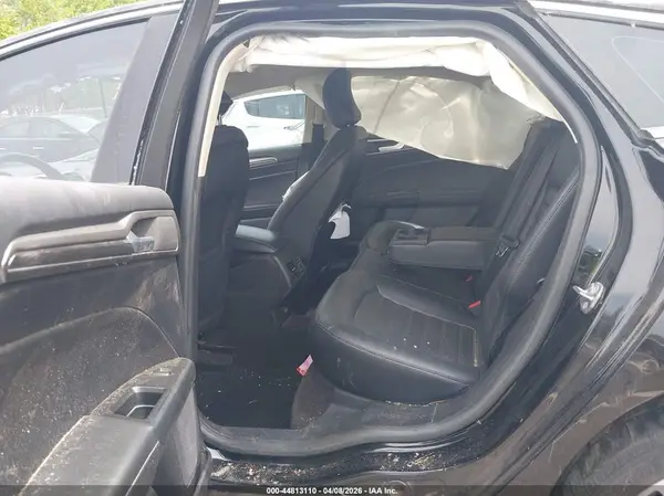 3FA6P0HD7JR217694 2018 FORD FUSION - Image 8
