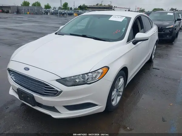 3FA6P0HD7JR218814 2018 FORD FUSION - Image 2